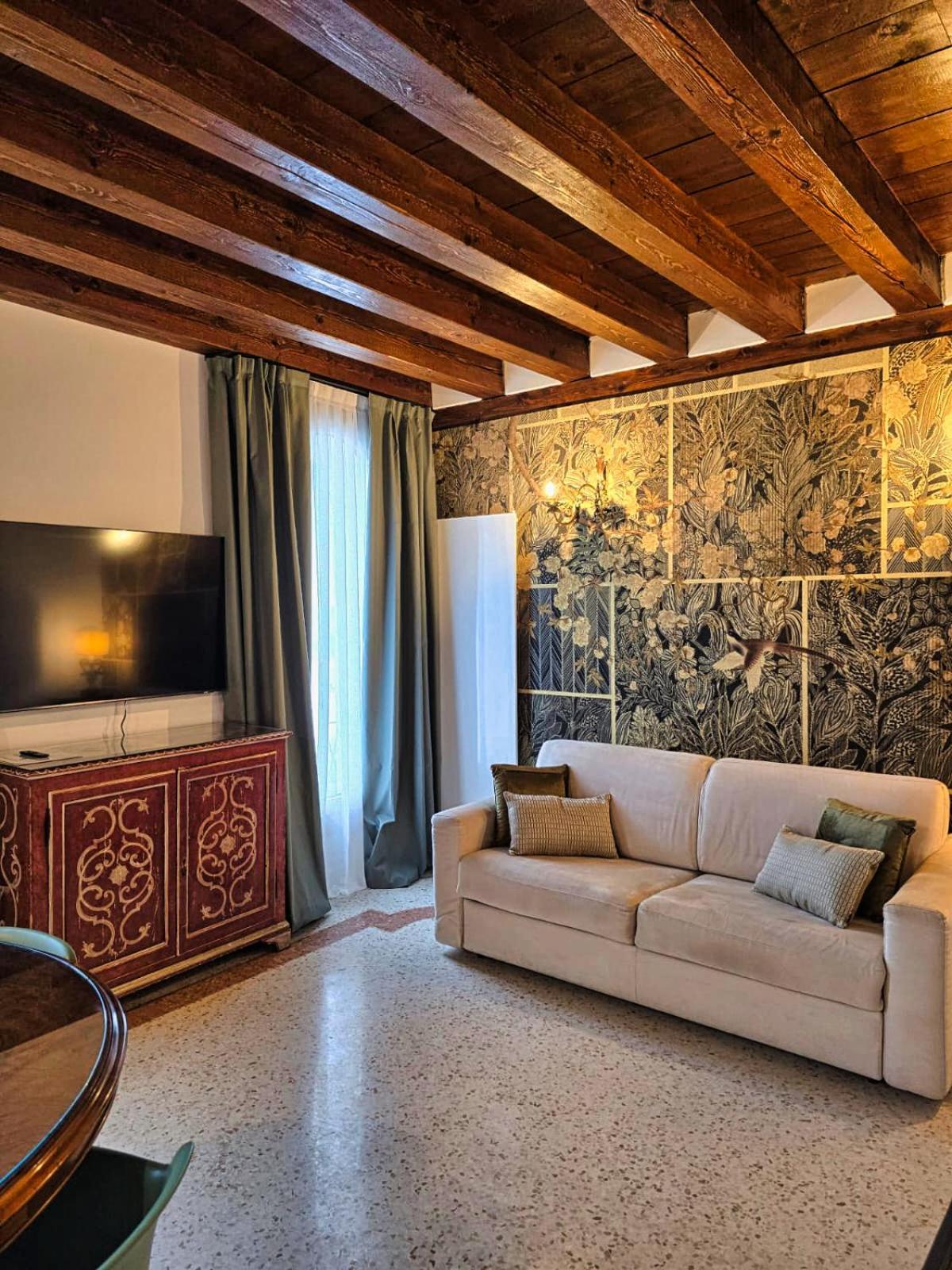 San Simeon Apartments Венеция Екстериор снимка