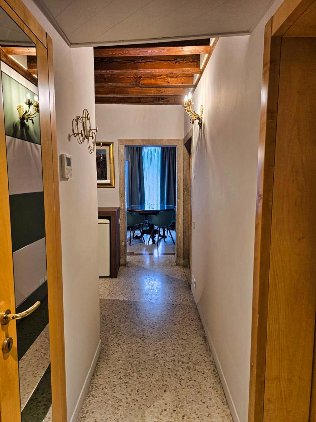 San Simeon Apartments Венеция Екстериор снимка