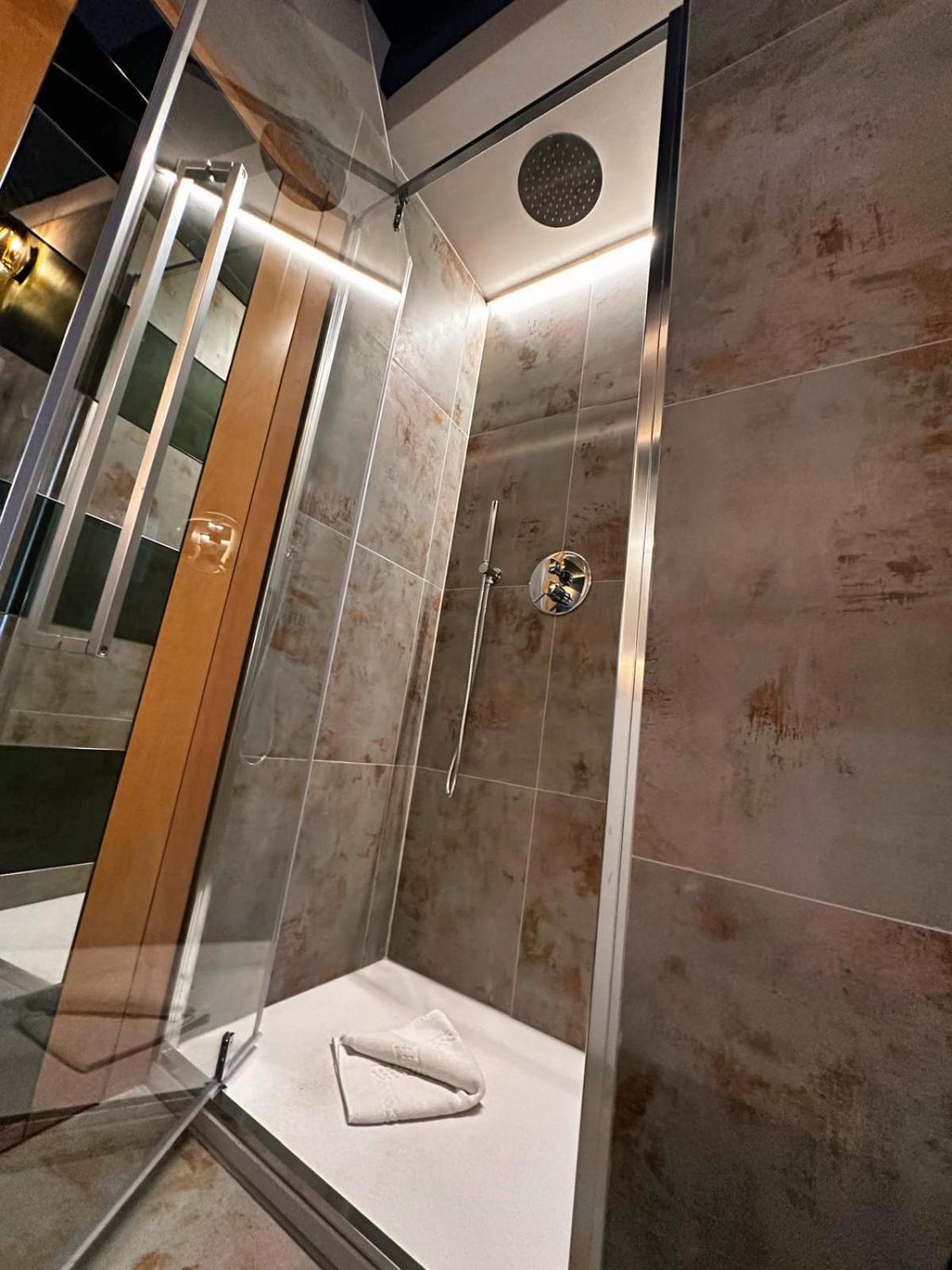 San Simeon Apartments Венеция Екстериор снимка