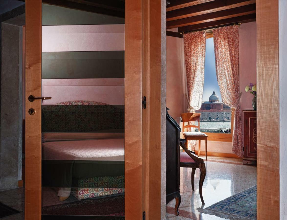 San Simeon Apartments Венеция Екстериор снимка